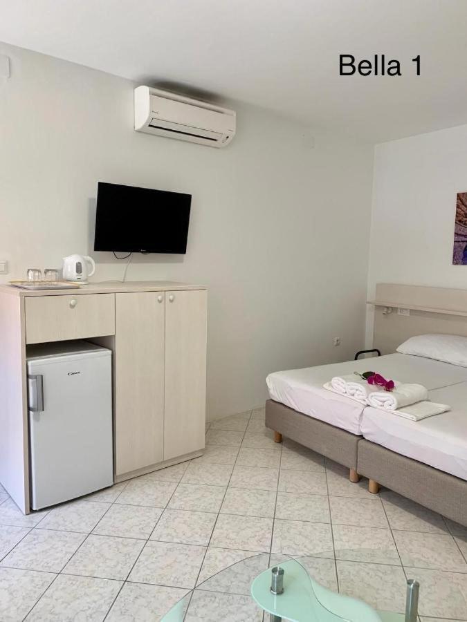 Residence Bella Stari Grad  Bagian luar foto