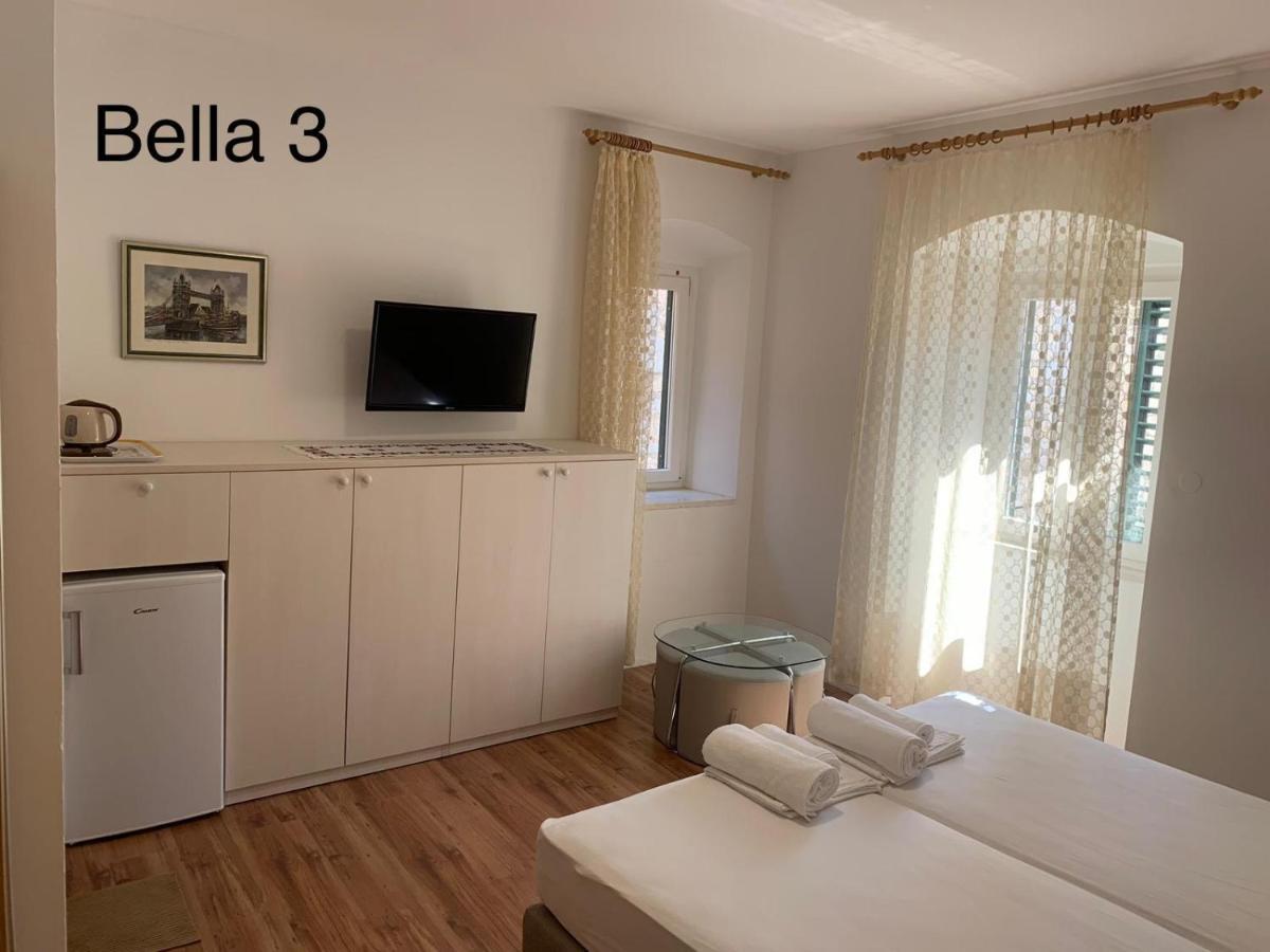 Residence Bella Stari Grad  Bagian luar foto