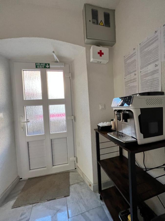 Residence Bella Stari Grad  Bagian luar foto