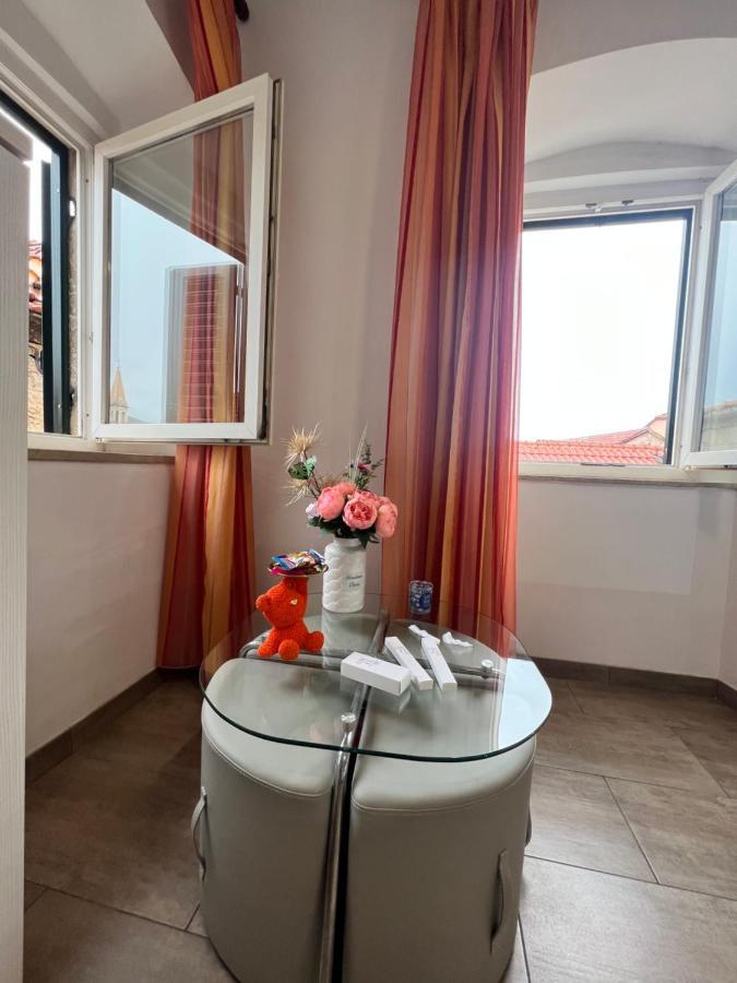 Residence Bella Stari Grad  Bagian luar foto