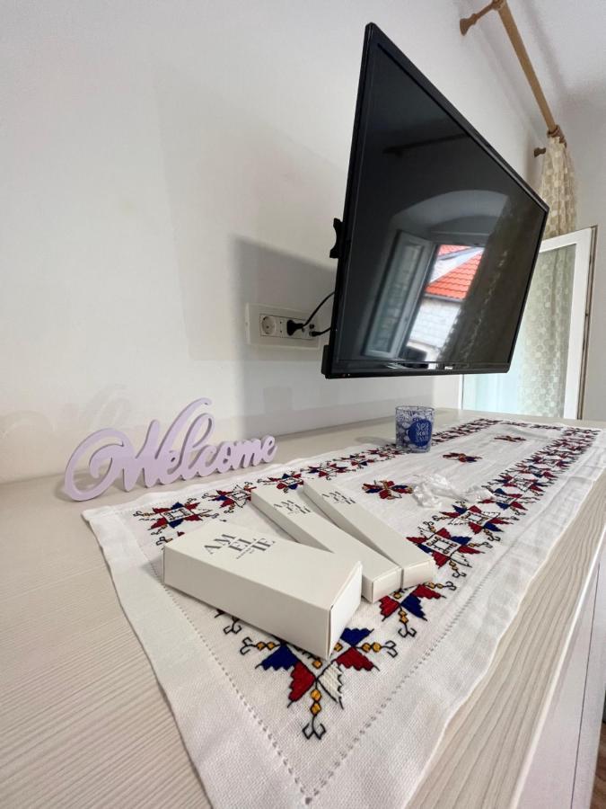 Residence Bella Stari Grad  Bagian luar foto