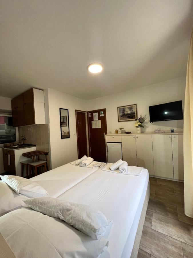 Residence Bella Stari Grad  Bagian luar foto